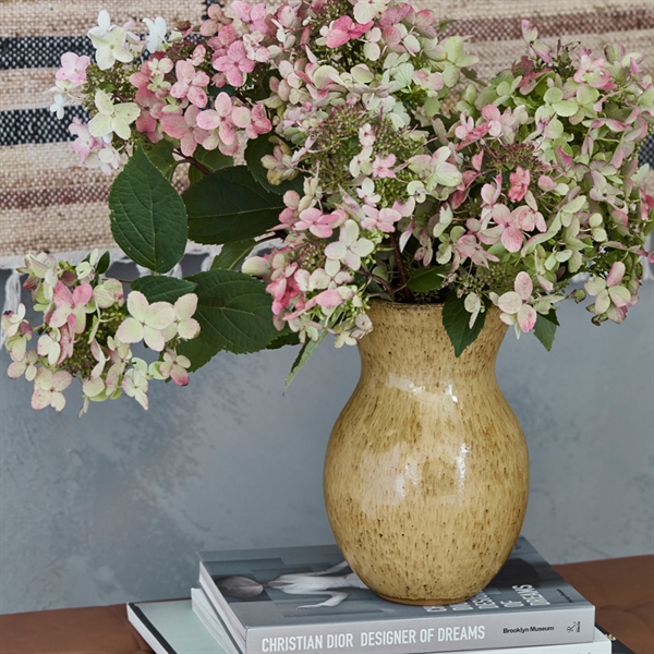 Corp Vase i keramik, BEIGE - fra House Doctor