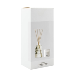Hvid Meraki gaveæske indeholdende Verbena Drizzle diffuser og Fresh Linen duftlys.