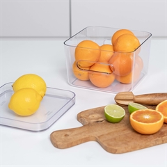 SmartStore kvadratisk plastkasse str. M i gennemsigtig plast.