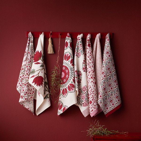 Bungalow Viskestykker og Tasker