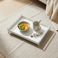 Como bakke i metal - Trico Tray med håndtag - HVID