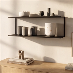 Stor dobbelthylde i pulverlakeret sort metal - 60 cm bred