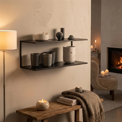 Stor dobbelthylde i pulverlakeret sort metal - 60 cm bred