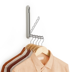 Foldbar holder til tøjbøjler