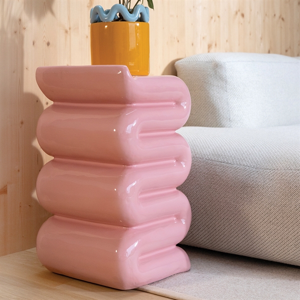 Whip sidebord i pastel pink, klevering
