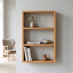 Elegant hylde i egetræ - Lake Noon