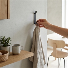 Sort knage i metal - Dansk design og produktion