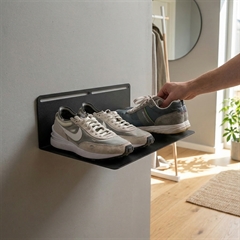 Skohylde til væggen