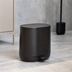 Zeller pedalspand - 6 liter - Soft Close, Sort