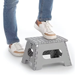 Zeller Foldeskammel i Plast - 22 cm, Grå
